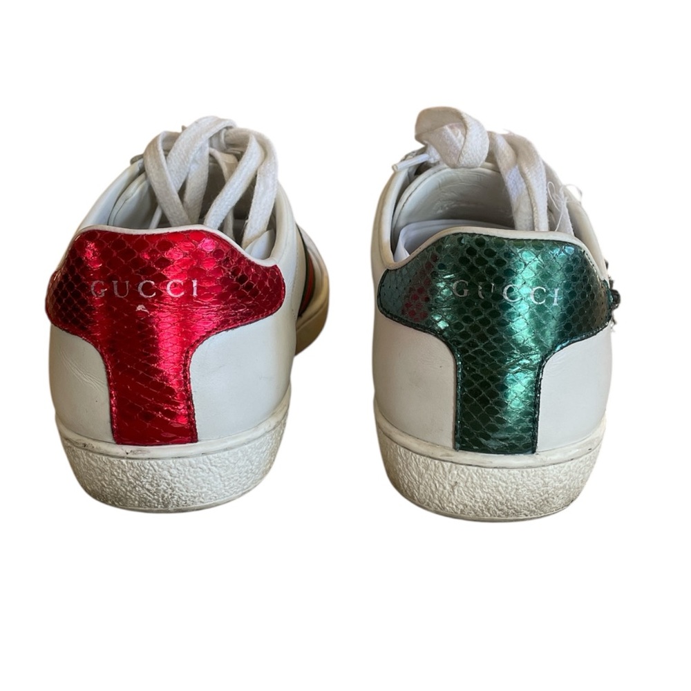 Gucci Ace Sneakers with Red Heart and Dagger Detail - Picture 4 of 7